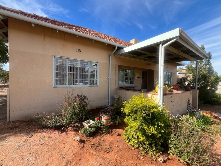 3 Bedroom Property for Sale in Die Rand Northern Cape